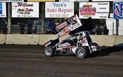 Schuett Scores 17th-Place Finish During World of Outlaws Debut
