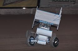 Wheatley Drives into World of Outlaws Show Both Nights at Calistoga
