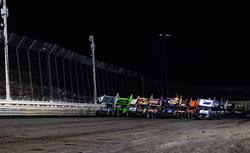 World of Outlaws Set For Two-Day Clash at Knoxville