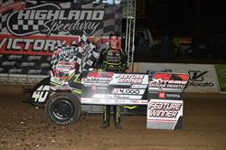 Chase McDermand has perfect night in Xtreme Outlaw Midgets at Highland Speedway