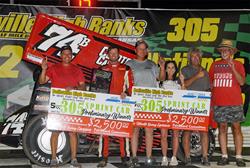 Carney Collects Belleville 305 Sprint Car Nationals Preliminary Win