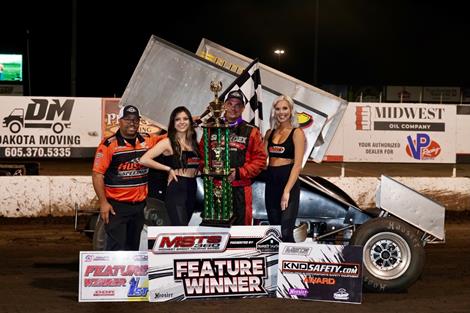 Lutz and Schafer Claim C & B Operations Power Series Nationals Opener at Huset’s Speedway