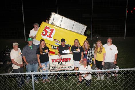 Mitchell Moore Triumphant in POWRi 305 vs. RaceSaver Sprint Battle at US-36 Raceway