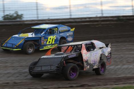 Get your Motors Revving for US 36 Raceway Dirt Track in 2019
