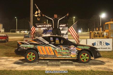 Olafson Outguns Four Cylinder Foes for First WISSOTA Hornet Title