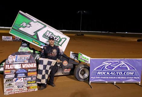 Mark Smith collects third 2020 USCS Winter Heat main event at Dothan Motor Speedway
