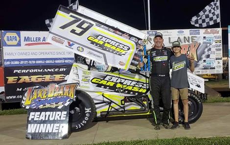 Ryan Hall Goes Wire-to-Wire in Lake Ozark POWRi 305 Sprint Feature