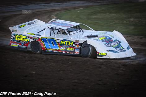 Searing Stuns Foes en Route to WISSOTA Late Model National Title in Rookie Season