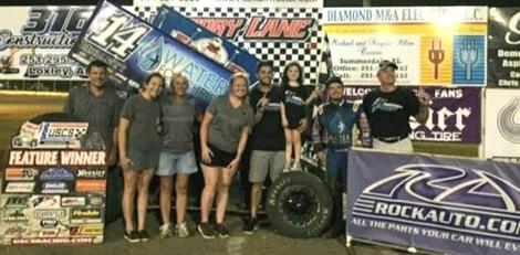 Jordon "The Jet" Mallett races to USCS Summer Sizzler night one win at Deep South Speedway