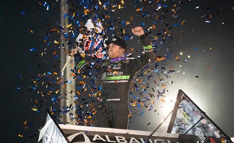 Carson Macedo back in World of Outlaws victory lane at Wilmot