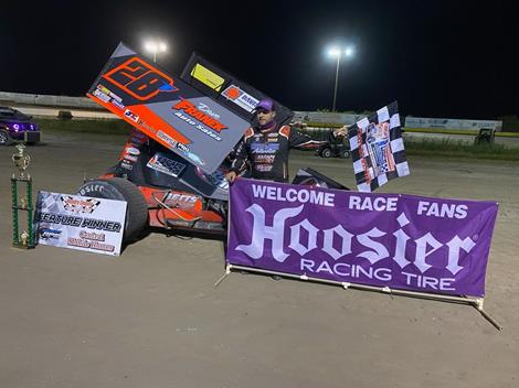 Franek collects $3000 USCS Snow-Free Sprint Car Winternationals finale at Hendry County