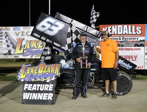 Randy Martin Races to Victory for the POWRi Super Sprints at LOS