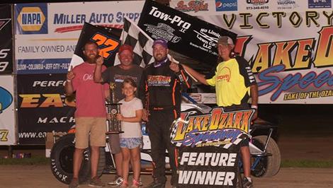 Chase Fischer Returns to POWRi MLS Winning Ways at Lake Ozark Speedway