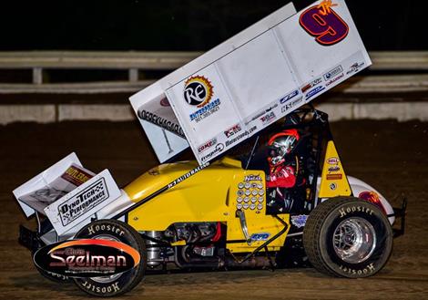 Hagar Caught Up in Late-Race Crash During USCS Fall Nationals