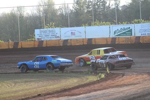 $500.00 To Win Iron Man 100 For Pure Stocks/IMCA Hobby Stocks Next For SSP; $3.00 Draft Beers On Sale