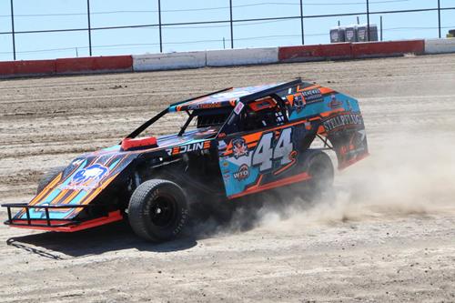 Wyatt Shields 