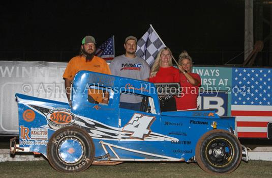 Chandler Foltz Continues NOW600 Sooner State Dwarf Car Dominance with Red Dirt Raceway Win