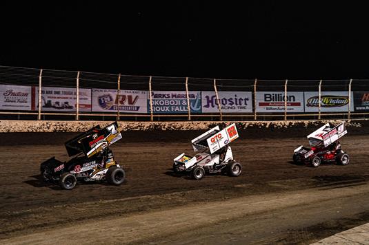 Huset’s Speedway Sprint Car Championships Coming Down to the Wire