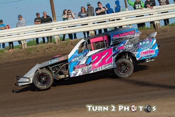 Austen Becerra 