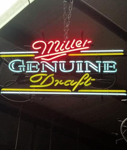 Miller genuine draft light deals neon sign