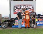 Emerson escapes, Cordes stays hot at the Bullring