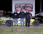 Steenbergen holds on for $1,000 IMCA Stock Car pay
