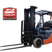 Toyota 3 Stage 5,000lb Forklift