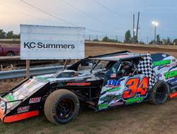 Reed Wins First Ever Modified Feature