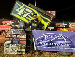 Eric Riggins scores in USCS Fast Friday Live! at C