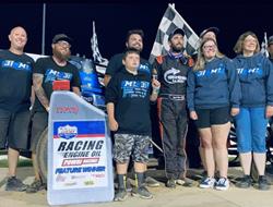 Daum Dazzles in POWRi Lake Ozark Speedway Non-Wing