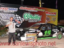 IMCA Sport Mod Rookie Coy Vlies cashes in at Outag