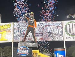 Logan Seavey powers to victory at Jefferson County