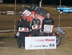 Alex Truscinski Wins POWRi Lightning Sprint Nation