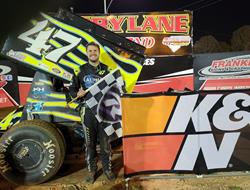 RIGGINS OUTDUELS STENHOUSE FOR USCS CAROLINA SPEED