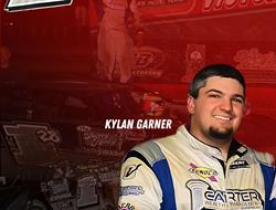 Kylan Garner Claims Inaugural Revival Dirt Late Mo