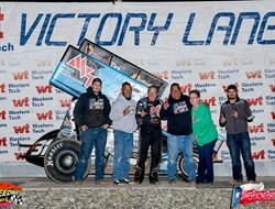 Royal Jones Earns POWRi Vado 305 Sprint Season Ope