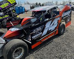 Justin Newhard 