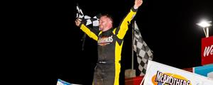 ONE FOR THE THUMB IN COAL COUNTRY: JOSH WELLE