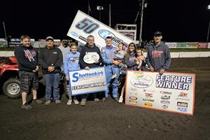Paul Nienhiser Makes It Two in a Row With Sprint Invaders Win at Benton County!