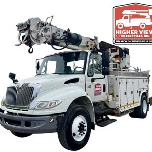 2006 International 4400 Altec 45 Digger