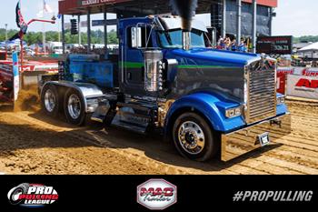 MAC Trailer Continues Charge as Title Sponsor of Pro Pulling Leag