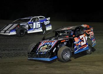 Comfort Inn Warrensburg Station Presents Championship Racing