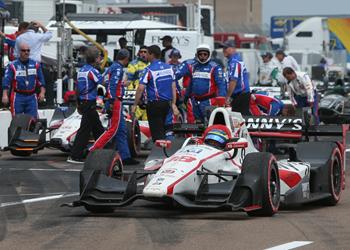 Bourdais takes IndyCar season opener