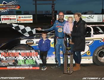 Scott Greer claimed the 2022 Victory Lane Speedway Track Championship.