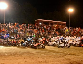 The four-wide parade lap for the $7000-to-win open feature