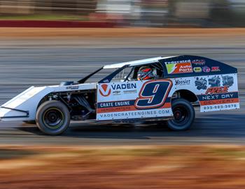 Ken Schrader in action in Mike Vaughns Modified.