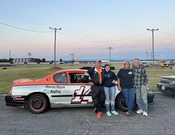6 Cylinder Stock- Opening Night 7-16-22 
3rd place Winner- Frank Parsons 14JR