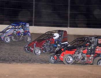 Dylan Kadous #21H, Toby Mullins #94 and Trey Schleicher #48S