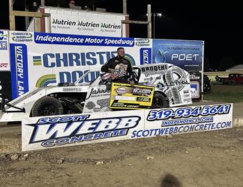 Tom Berry Jr. wins at Independence Motor Speedway (Independence, IA) on May 6, 2024.