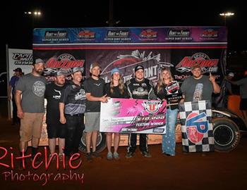 Sam Seawright wins his first Hunt the Front series feature win at Ultimate Speedway on May 4.